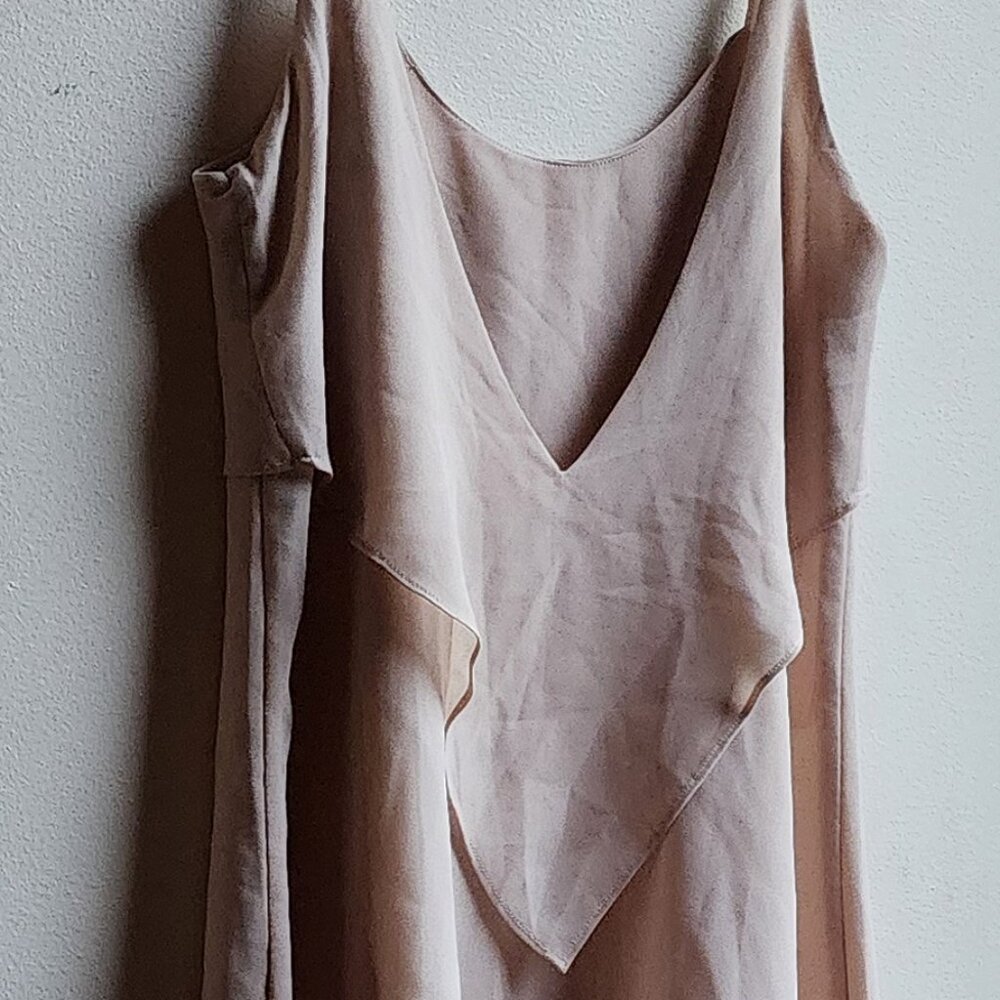 Naked Zebra Nude Ruffled Back Plunge Tank Top Size Small - Picture 11 of 16